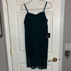 Lulu's Dark Green Lace Midi Dress